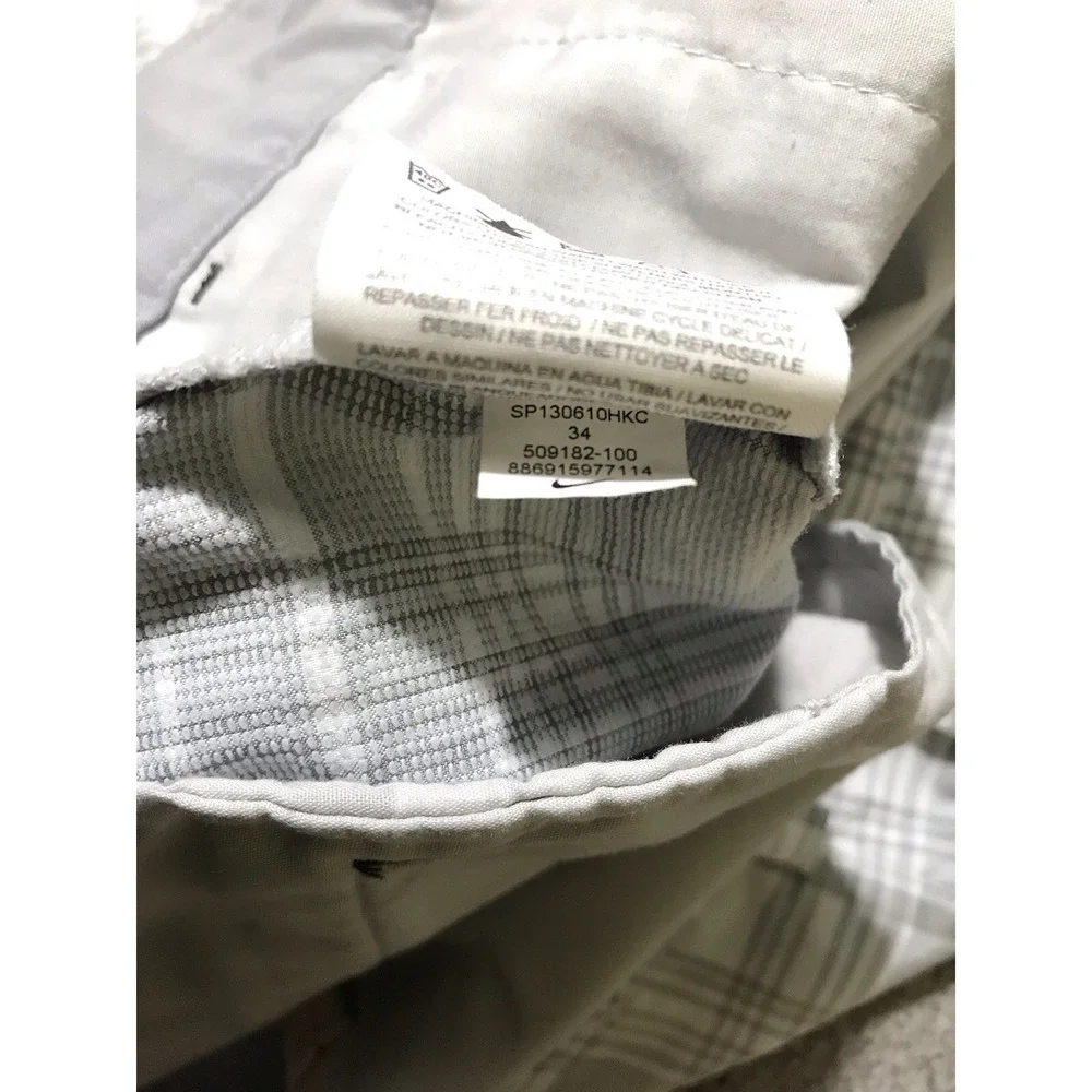 NIKE GOLF Tour Performance Men's Sz 34 Plaid White Gray Dri-Fit Shorts‎